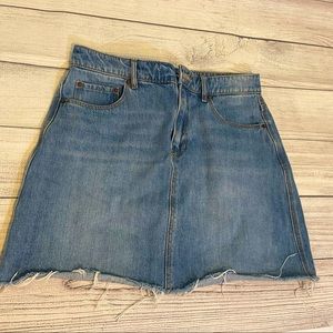 Old Navy Straight Mini Cut-Off Jean Skirt for Woman Size 6